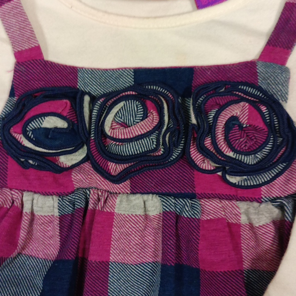 Dress - Picture 2 of 4